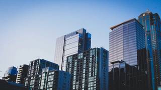 REITs vs. Direct Property Ownership: Charting Your Real Estate Investment Course in 2025